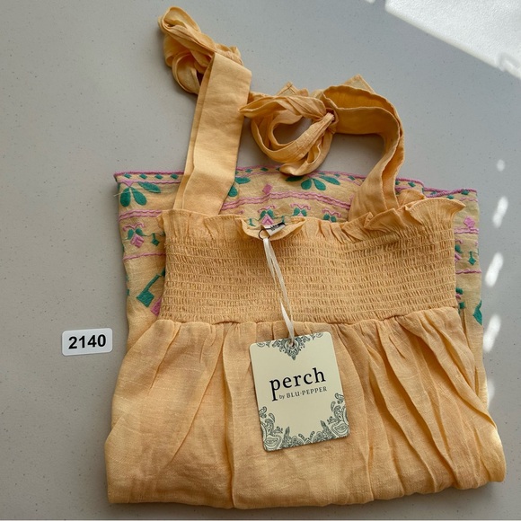 Anthropologie Perch tops Womens 1XL by Blue Pepper Embroidered Smocked Tie Strap - Picture 9 of 9